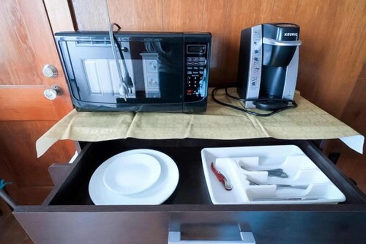 Breakfast/Coffee Service 164 of 219