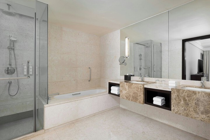 Clean Restrooms