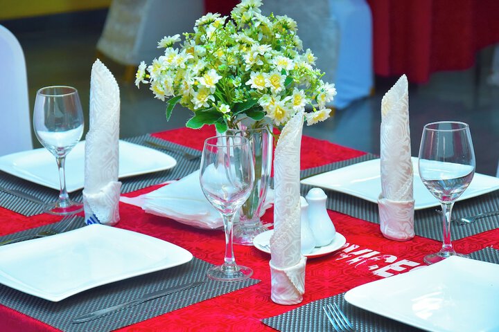 Dining 54 of 62