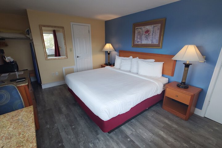Room 16 of 41
