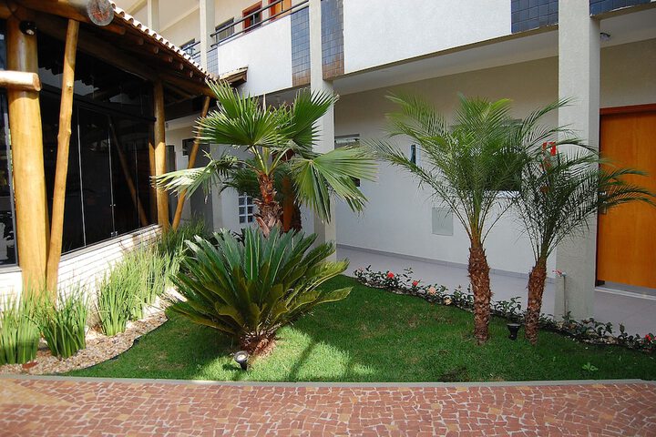 Hotel Exterior 34 of 38