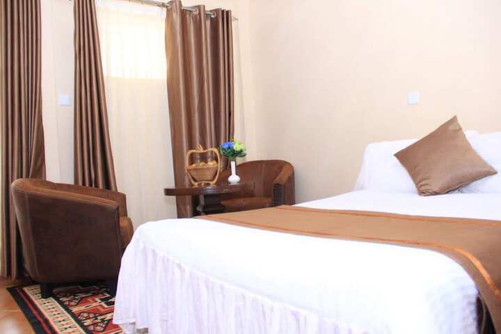 Room 3 of 14