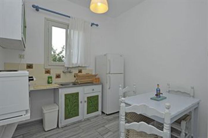 Room 9 of 15