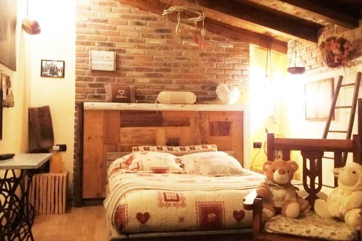 Room 21 of 45