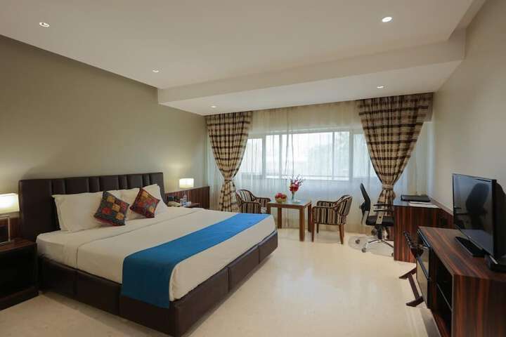 Room 8 of 78