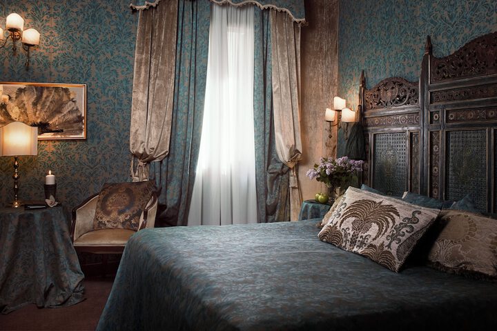 Room 41 of 122