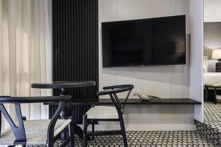 Room 13 of 47