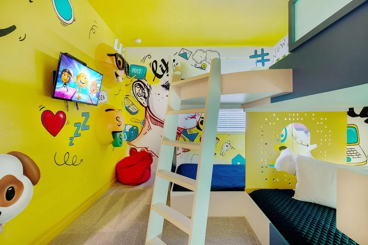 Room 15 of 29