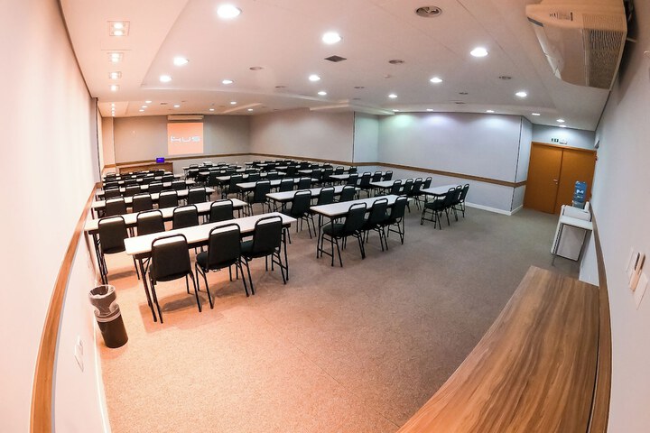 Ballroom/Hall 55 of 78