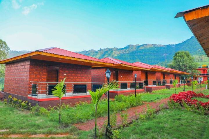 The Redstone Resort in Wai