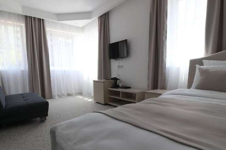 Room 12 of 55
