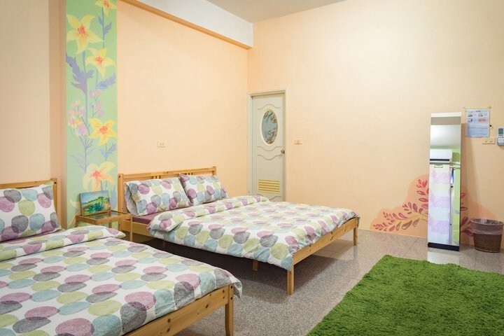 Room 12 of 61