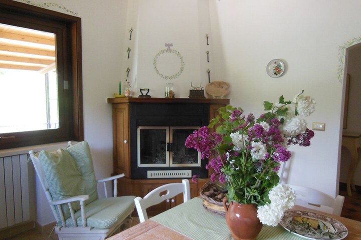 Sotto La Torre