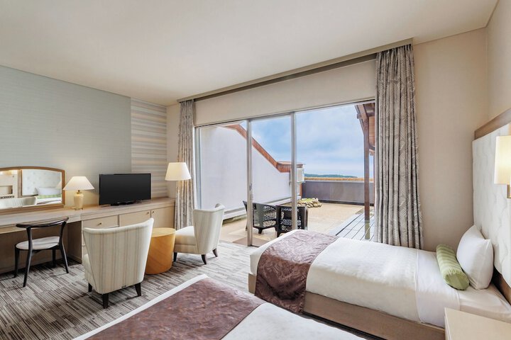 Room 21 of 46