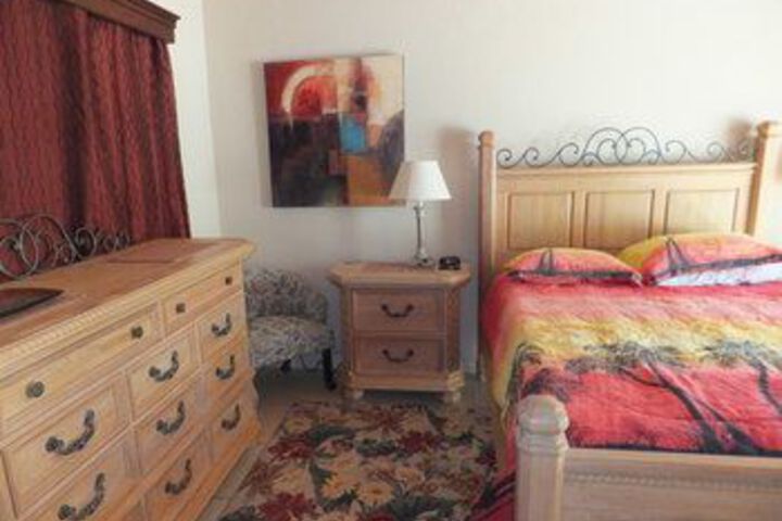 Room 11 of 20