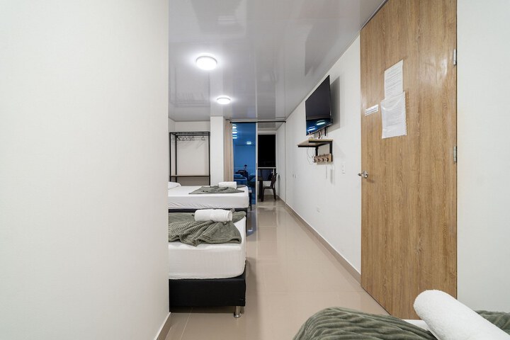 Room 68 of 122