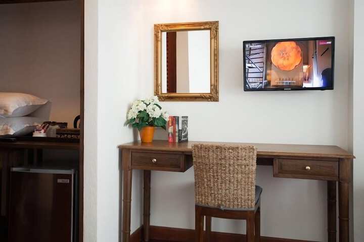 Room 17 of 20