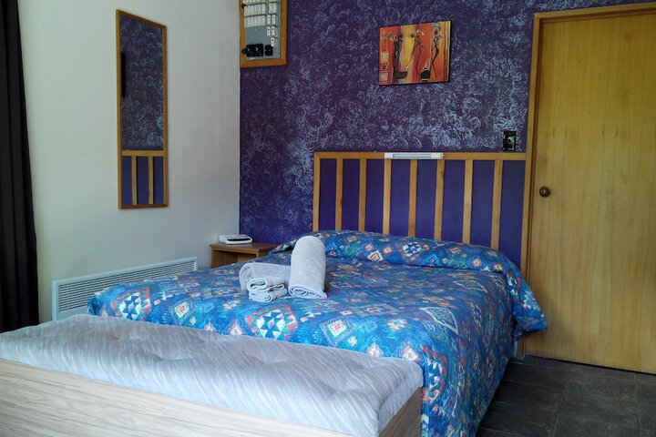 Room 8 of 25