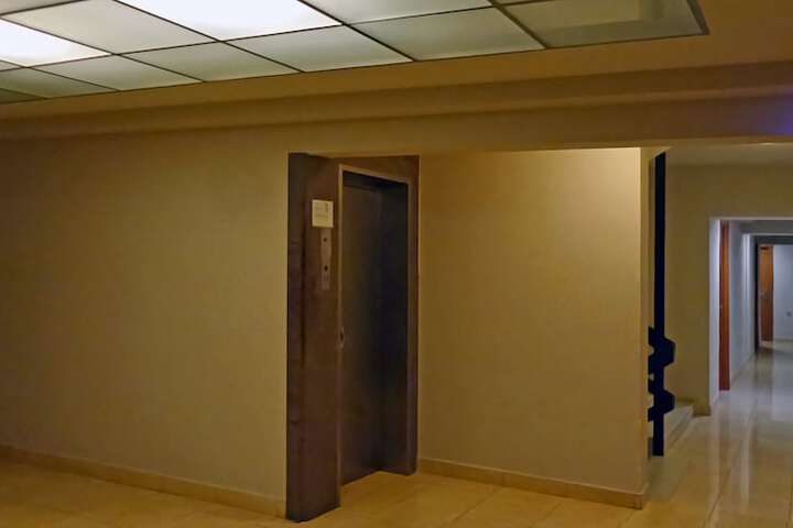 Ballroom/Hall 45 of 58