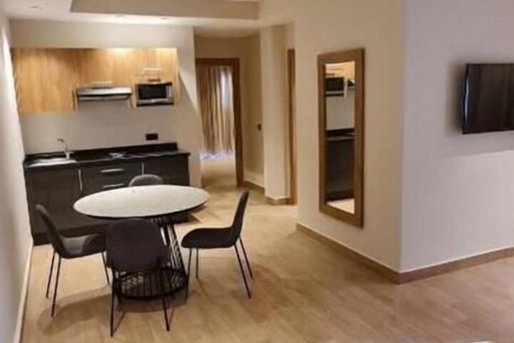 Room 8 of 46