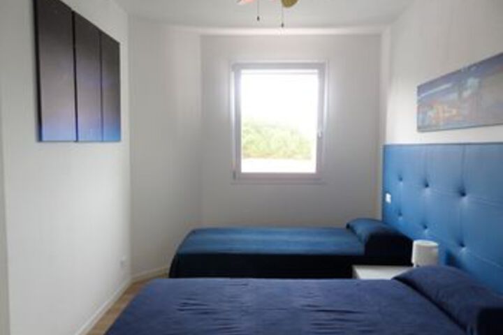 Room 16 of 25