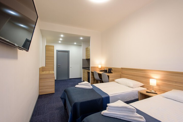 Room 9 of 24