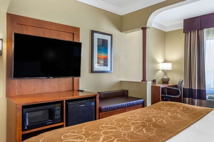 Room 9 of 31