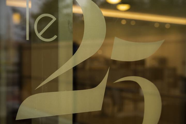 Photo of Hôtel Le 25
