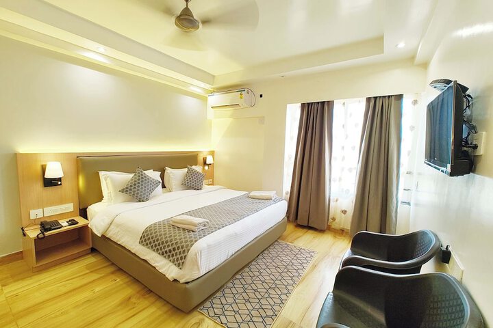 Room 18 of 29