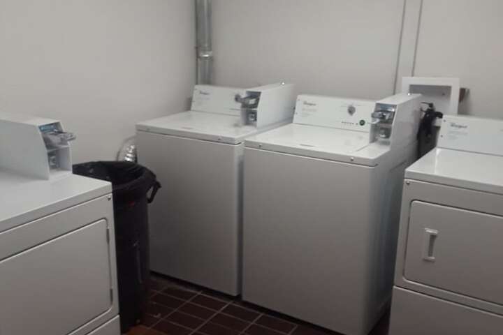 Room 62 of 75