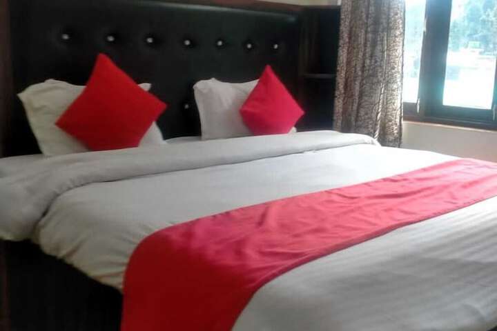 Room 26 of 28