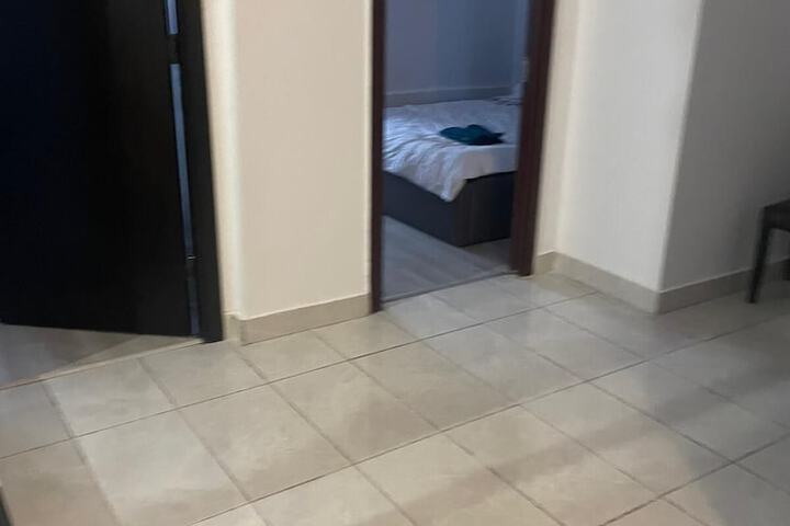 Room 10 of 35