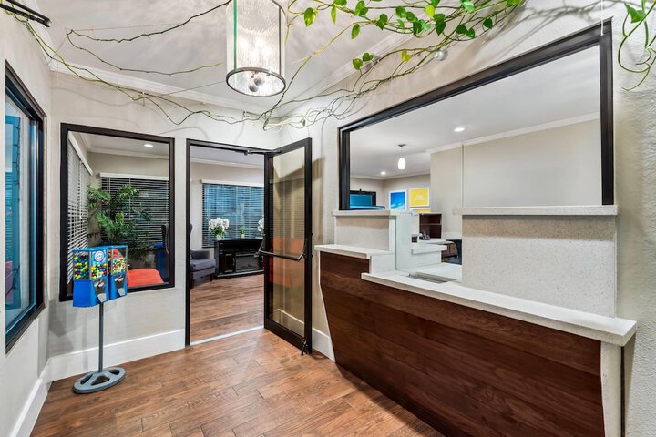 Hotel Interior 3 of 34