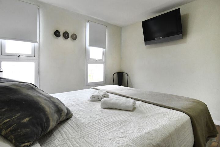 Room 84 of 118