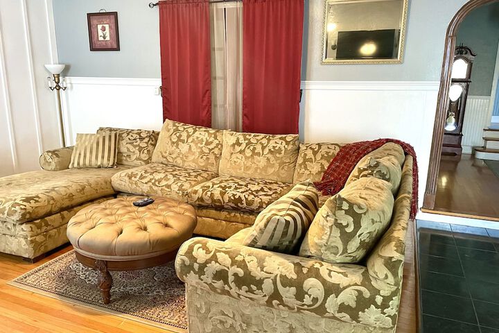 Room 8 of 23