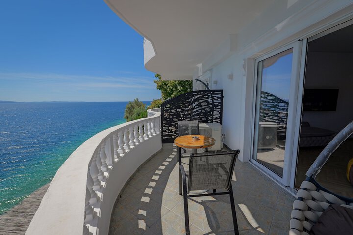 Terrace/Patio 105 of 141
