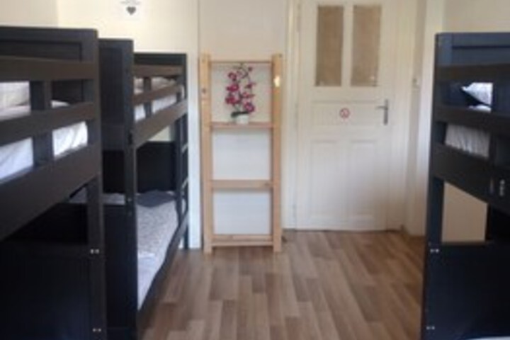 Room 30 of 84