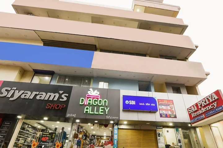 OYO 40717 Sai Priya Residency