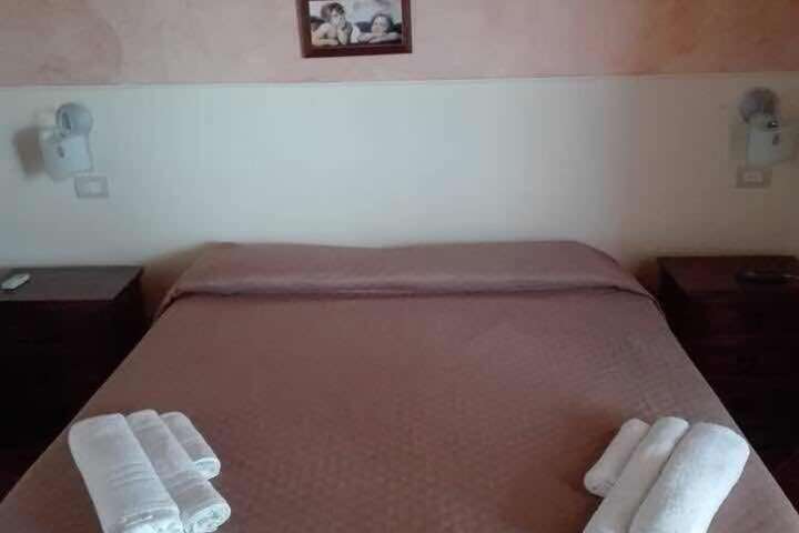 Room 20 of 27