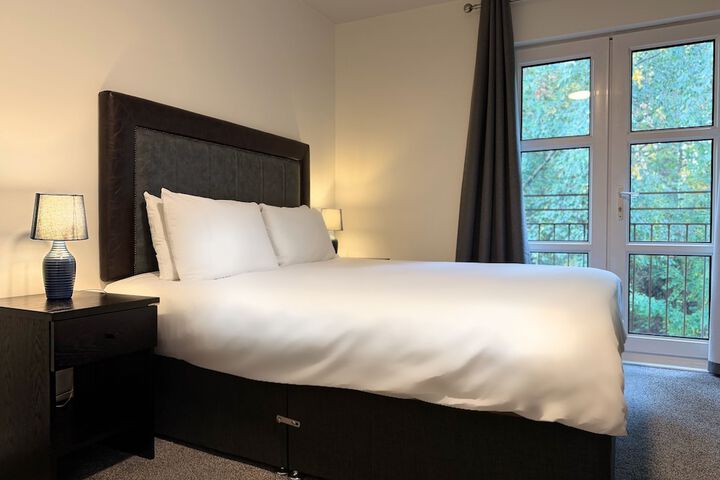 Room 5 of 27