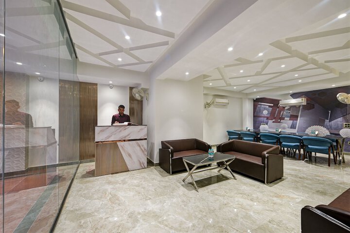 Hotel Interior 10 of 52