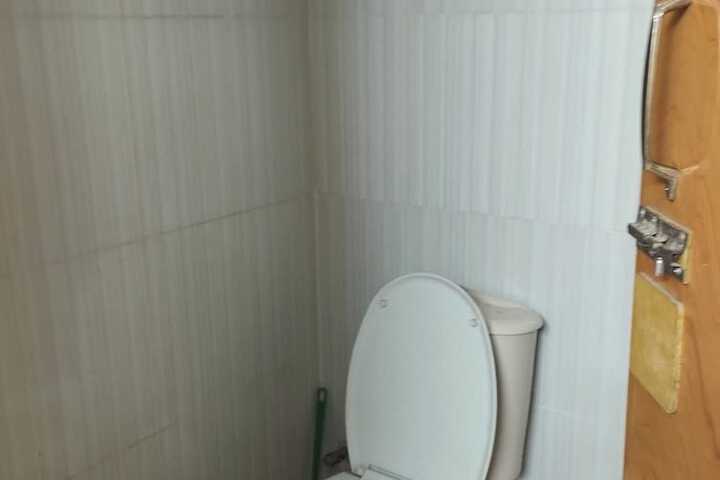 Room 14 of 16