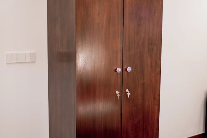 Room 44 of 131