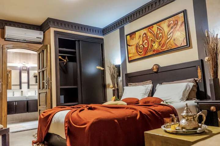 Room 14 of 130