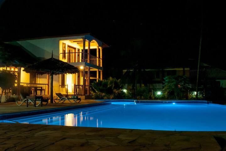 Pool 36 of 51