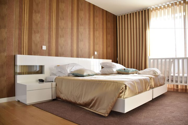 Room 14 of 73