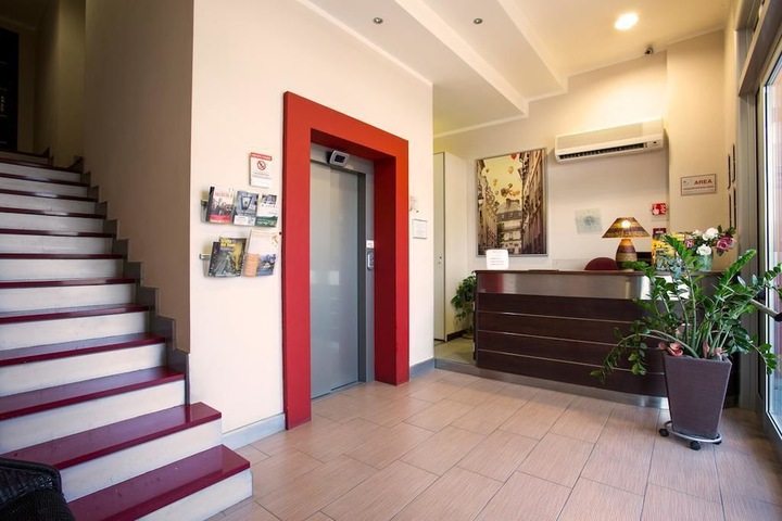 Guest Lobby