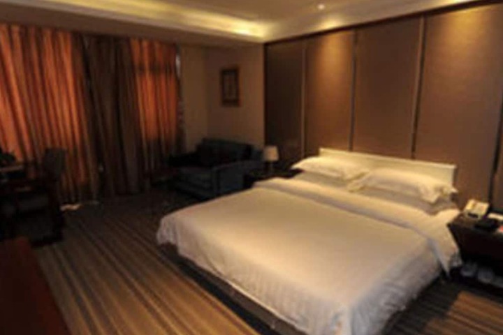 Room 2 of 13