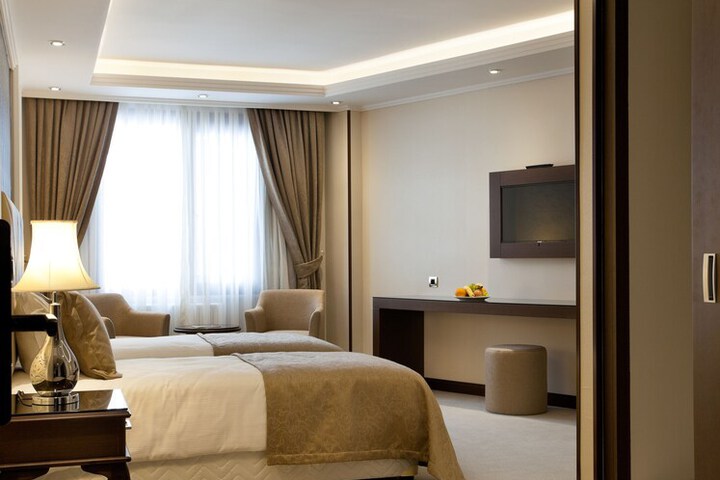 Room 18 of 70