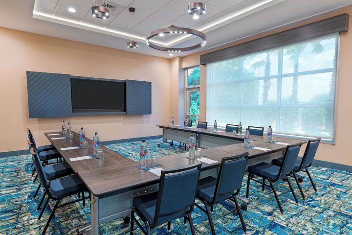 Meeting facility